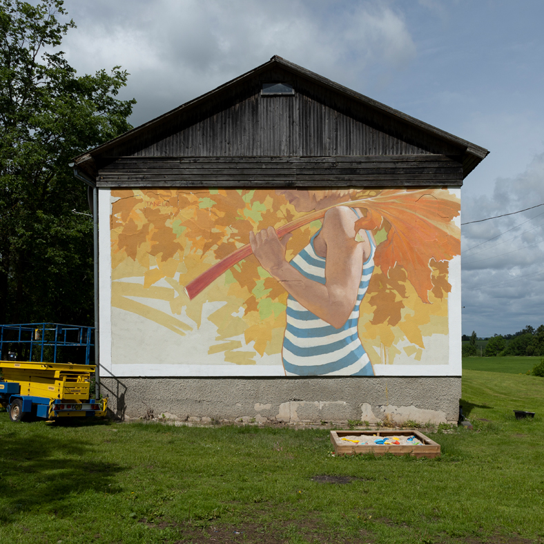Democratic flag, Uue Antsla Estonia, 2022, 5x 8m, wallpaint& spraypaint 1