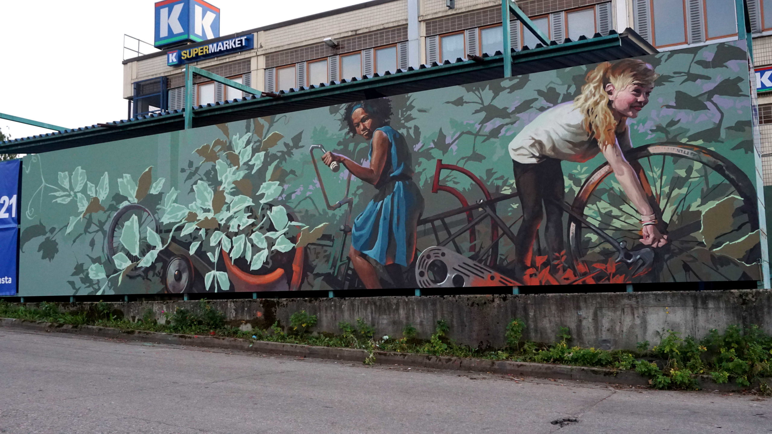 Plan Pea, Hakunilan ostoskeskus, 2017, 25x4m, wallpaint&spray